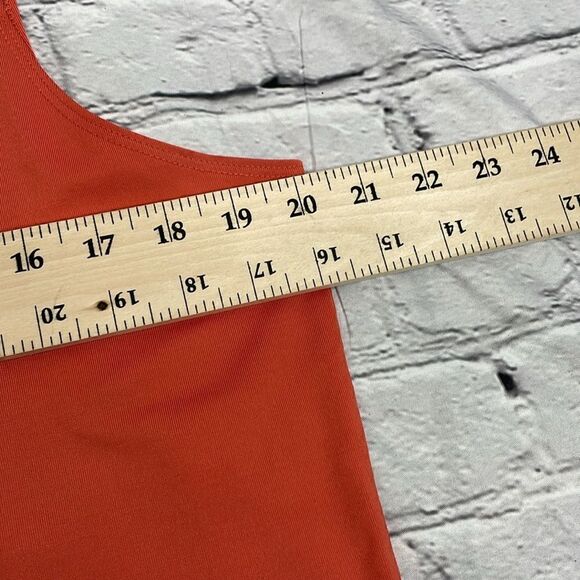 Chicos Size 3 women's Coral Nylon Spandex tank top - Picture 7 of 8